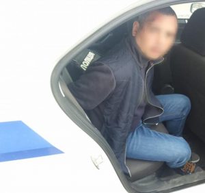 Пограбування по-циганськи в Ужгороді: Троє відволікало – один грабував (фото)